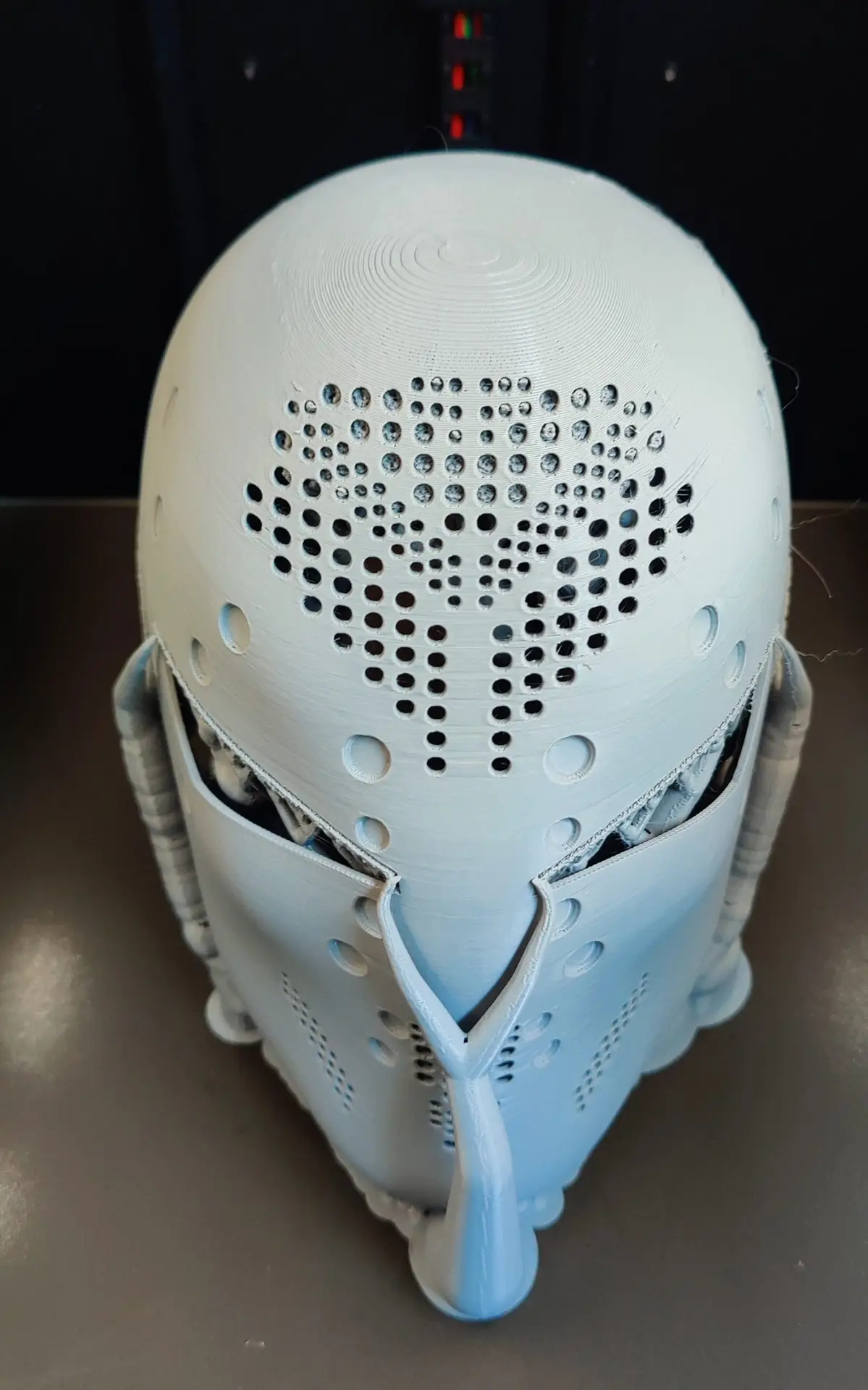 3D print van een spiderman masker, gemaakt op een Original Prusa XL.